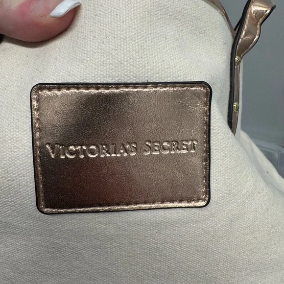 Victoria's Secret Cream and Gold Tote Bag - Picture 2 of 3